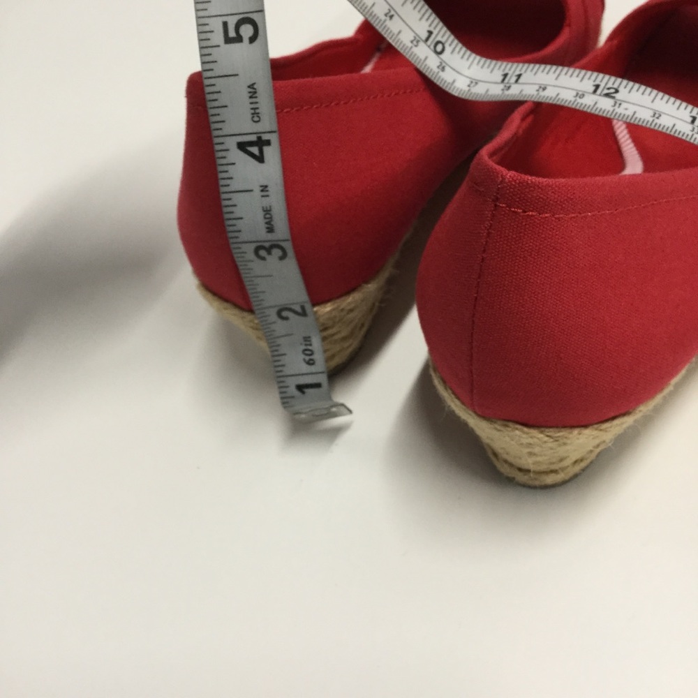 Amelia Grace Peep toe Wedge Red/Tan - SZ 8.5 - Picture 13 of 13